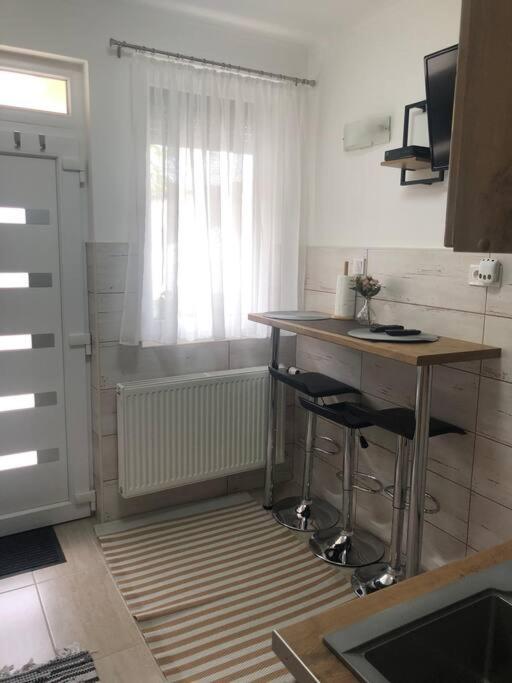 Mora Apartman 3. Kiskunfélegyháza Kültér fotó