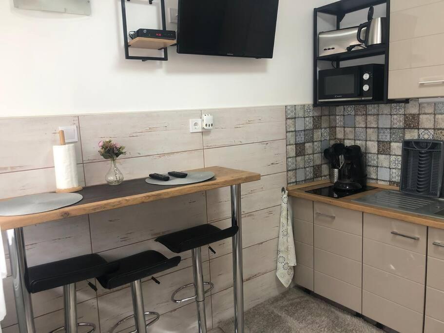 Mora Apartman 3. Kiskunfélegyháza Kültér fotó